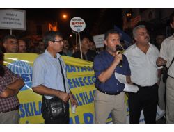 Oturma Eylemi Yapan Kesk Üyelerine Esnaf Çay Dağıttı