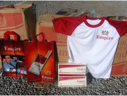 Şeker ve Çikolataların Arasından Kaçak Sigara Çıktı