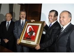 Bakan Çağlayan: Faizlerin Mutlaka İnmesi Gerekiyor