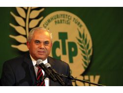 Kıbrıs'ta Ercan Havalimanı Tartışması