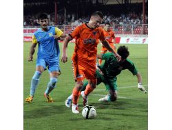 Mersin İdman Yurdu 3 - Siirtspor: 0