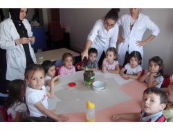 Kış Hazırlıklarını Öğrenen Çocuk Kulübü Üyeleri Turşu Kurdu