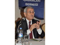 ‘uçaktaydık, Yere İndik, Kemerleri Çözdük, Arabayla Devam Ediyoruz’