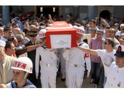 Mersin Şehidini Dualarla Uğurladı