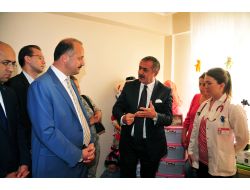 Evde Sağlık Hizmeti Alan Minik Songül'e Bakan Yardımcısından Sürpriz Doğum Günü