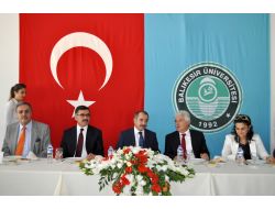 'Son 10 Yılda Üniversitelerdeki Öğrenciler % 129 Arttı'