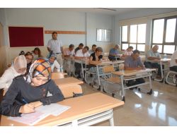 Ak Parti Siyaset Akademisi Sınavı Yapıldı