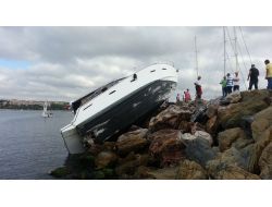 Temizlik İçin Tutulan Şahıslar, Lüks Tekneyi Hurdaya Çevirdi