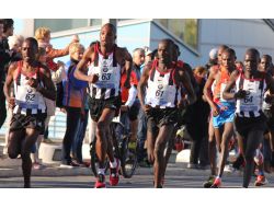 Berlin Maratonu’nda Kenya Rüzgârı Esti