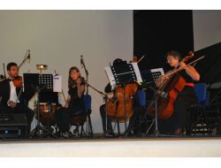 Yunan Adasında, Türk Orkestrasının Dostluk Sesi Yükseldi