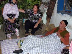 Ak Parti Milletvekili Gürkan: Yaşlılarımız Geleceğimize Işık Tutuyor