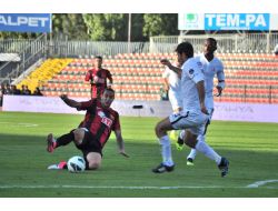 Eskişehirspor: 1 - İstanbul Büyükşehir Belediyespor: 0