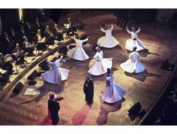 Brüksel’de Semazenler Avrupalıları Bir Kez Daha Büyüledi