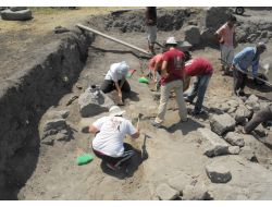 Arkeoloji Bölümü Kazı Ekibi Araziden Döndü