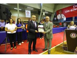 Denizli Belediyesi’nden Amatör Spor Kulüplerine Malzeme Desteği