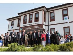 Samek'te 48 Branşta Eğitim Verilecek