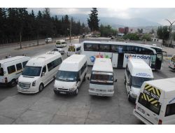 Çaldığı Servis Aracıyla Öğrenci Taşırken Yakalandı