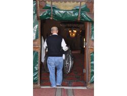Engelliler Tarihi Camileri Tekerlekli Sandalye İle Gezecek