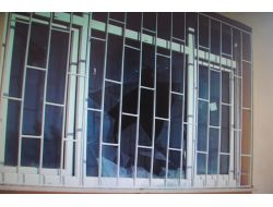 Hakkari'de Terör Örgütü Yandaşları Okul Yaktı