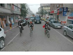 Kansere Dikkat Çekmek İsteyen Bisitletçiler Karasu'ya Ulaştı