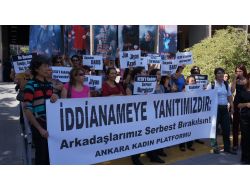 Adliye Önünde, Tutuklu Kesk'li Kadınlar İçin Oturma Eylemi