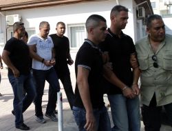 Sivil Mahkemenin Para Cezasına Çarptırdığı Rum Polisler Serbest Bırakılacak