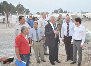 Vali Cerrah Bulun Çadır Kenti Denetledi