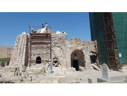 Ilıca Baraj Suyu Altında Kalacak İmam Abdullah Türbesi Restore Ediliyor