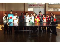 Gençlik Hizmetleri Ve Spor İl Müdürlüğü'nden Masa Tenisi Kursu
