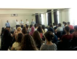 Sındırgı Meslek Yüksekokulu'nda Tanışma Toplantısı Yapıldı