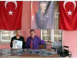 Albümünün Geliriyle Engellilere Tekerlekli Sandalye Alacak