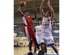 Galatasaray Medical Park: 74 - Fenerbahçe Ülker: 69