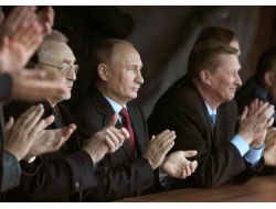 Putin Kargo Uçağın Test Uçuşunu İzledi, 39 Adet Alım Yaptı