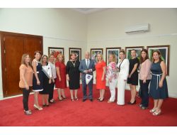 İZMİRLİ KADINLAR ADANA’YI BEĞENDİ