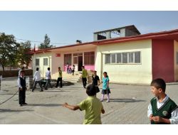 Midyat'ta Okullarda Devam Eden Tamirat Eğitimi Aksatıyor