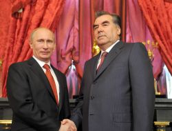 Tacikistan’daki Rus Askeri Üssünün Görev Süresi 30 Yıl Uzatıldı