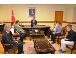 Vali Erol'a Balkan Kökenli Öğrencilerden Ziyaret