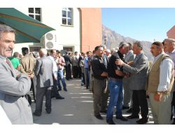 Hakkarililer Hacı Adaylarını Uğurladı