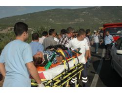 Denizli'de Trafik Kazası: 1 Ölü, 13 Yaralı