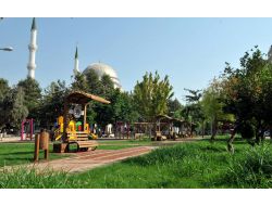 Düdenbaşı Şehit Dr. Ahmet Belen Parkı Yenilendi