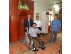 Camiye Alınan Tekerlekli Sandalye Sayesinde İlk Kez Cemaatle Namaz Kıldı
