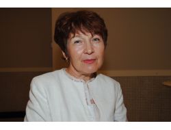 "Aile Yapısını Koruyamayan Milletler Uzun Süre Ayakta Kalamaz"