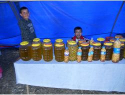 Köylü, Zeytinini Marka Yapmak İçin Festival Düzenledi