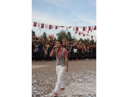 Mustafa Ceceli, Sivaslıları Coşturdu!