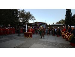 Bursa Mehter Takımı Gönülleri Fethetti