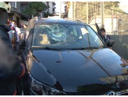 Dolapdere’de Yola Bomba Atıp Kaçtılar