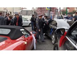 Kadirov Düğünlerde Havaya Ateş Açmayı Da, Kız Kaçırmayı Da Yasakladı