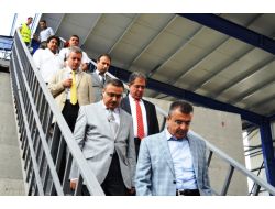 Vali Lekesiz: Düzenli Depolanan Çöplerin Geri Dönüşümü Sağlanmalı