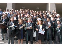 Demokrat Baro Sözü Vererek Yönetime Adaylıklarını Açıkladılar