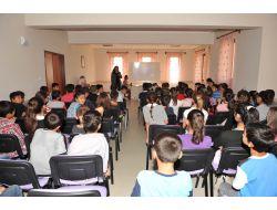 Altındağlı Gençlere Sağlıklı Beslenme Ve Obezite Anlatıldı